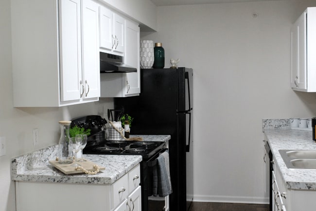 Building Photo - Riverwood Luxury Apartments