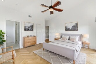 Building Photo - 4147 Bachman Pl