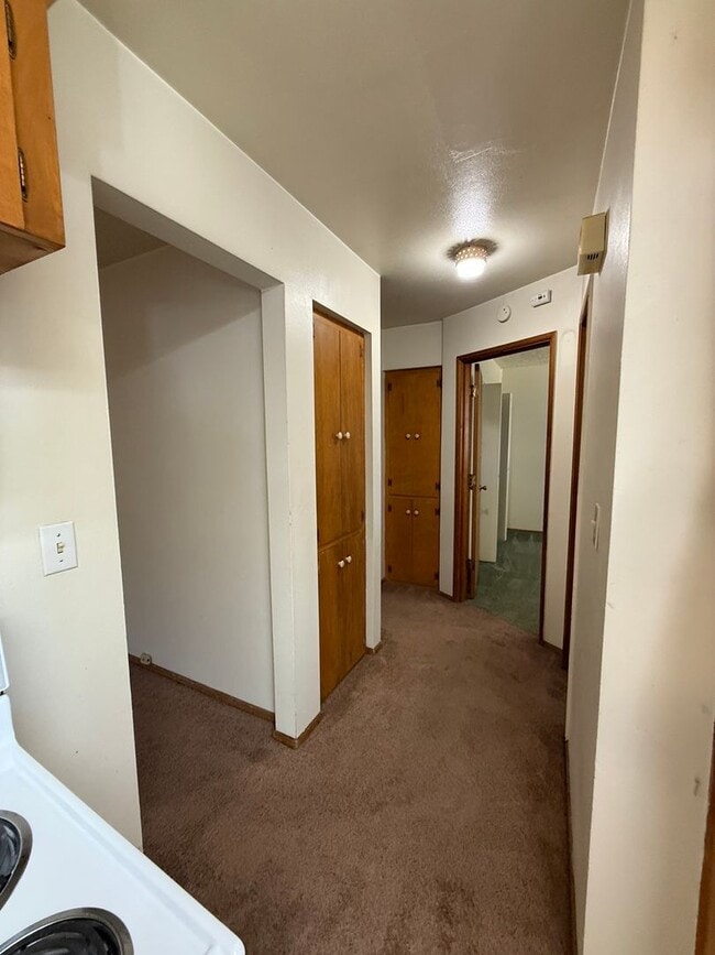 Building Photo - 514 N Morrison Rd