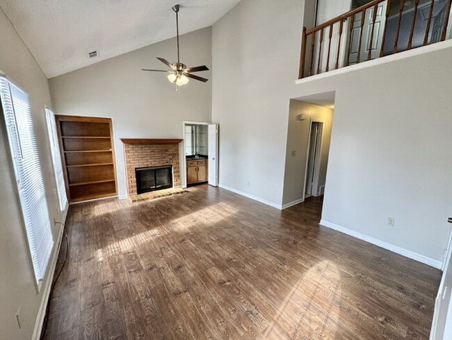 Photo - 6564 Whitetail Ln Townhome