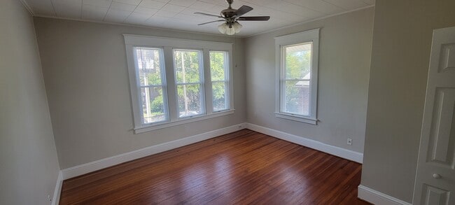 Foto del edificio - 815 Maury Ave