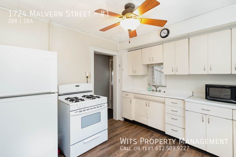 1724 Malvern St Unit 1, Lauderdale, MN 55113 Room for Rent in