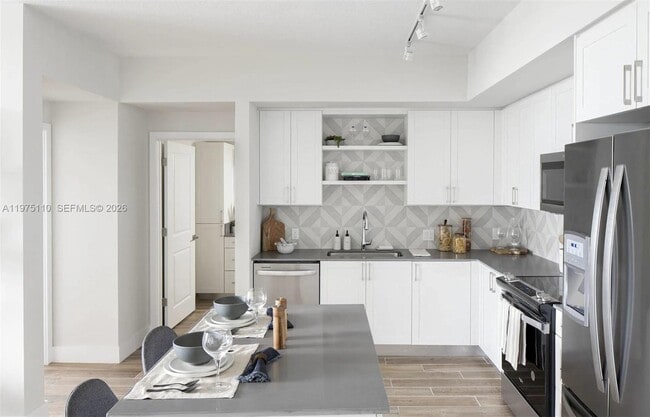 Foto del edificio - 5225 NW 85th Ave