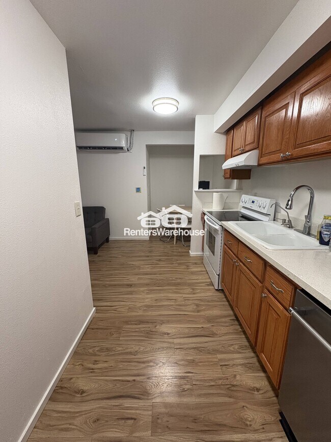 Foto del edificio - 1650 SW 114th St