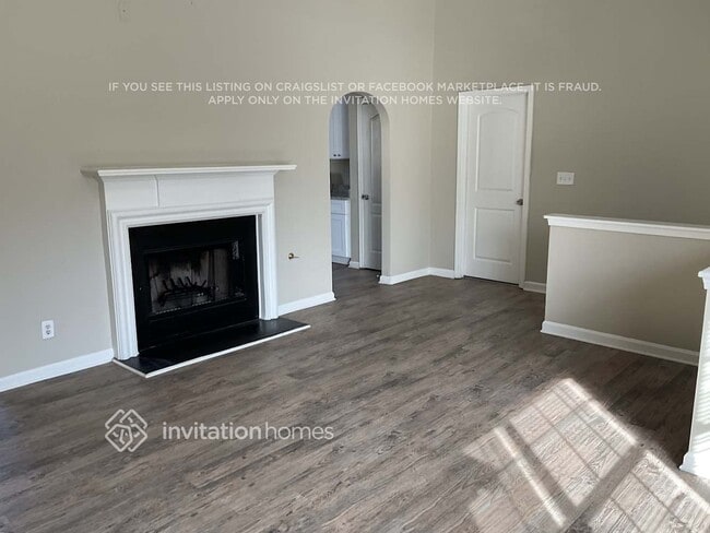 Building Photo - 301 Summer Hill Cir