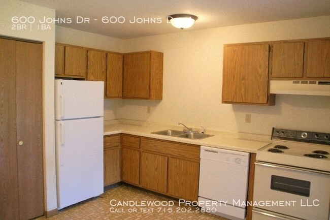 Building Photo - 600 John's Dr