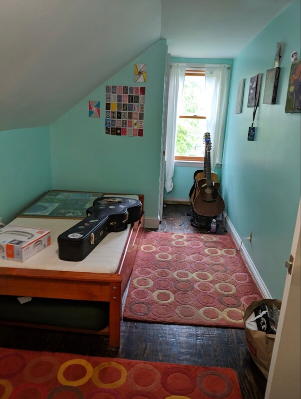 Foto del edificio - 1087 N Hoosac Rd