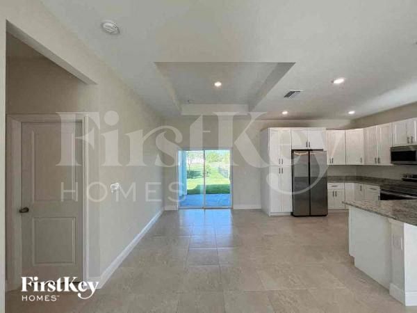 Foto del edificio - 3062 NW 2nd Pl