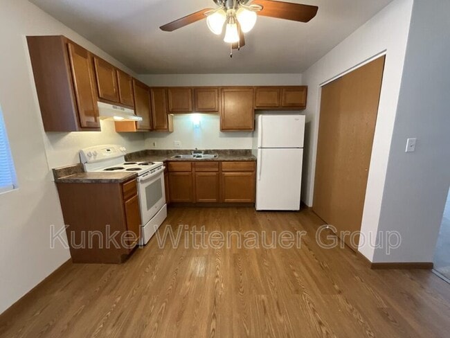 Foto del edificio - 1705 Jamestown Rd