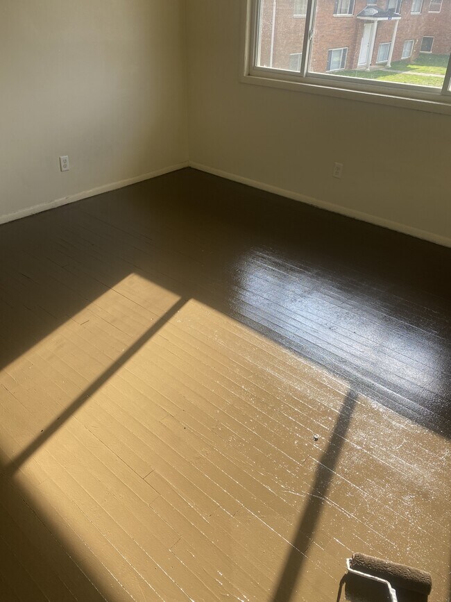 Foto del edificio - 2163 W Mound St