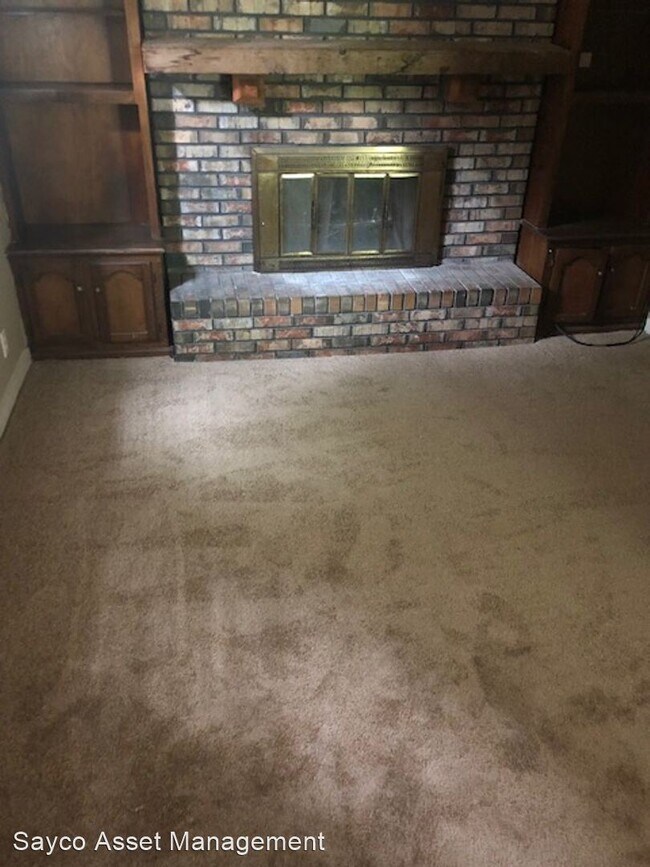 Foto del edificio - 3 br, 1 bath House - 828 Alden Ave