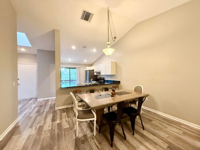 Building Photo - 12969 Pennypacker Trail