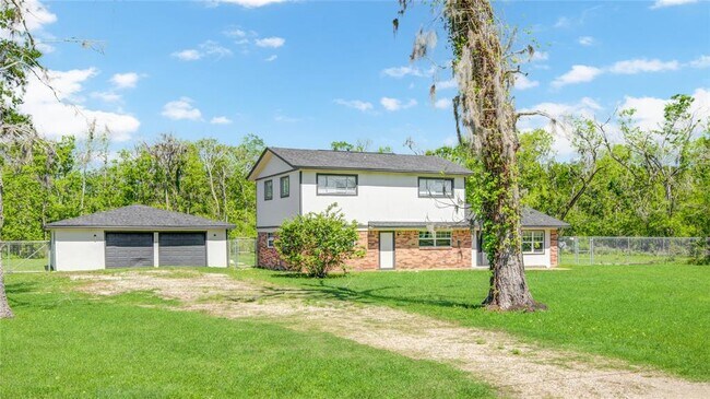 Foto del edificio - 2708 County Rd 686