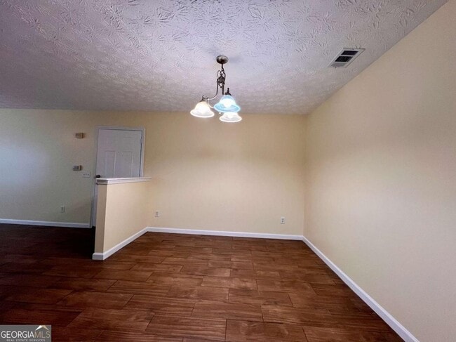 Building Photo - 14103 Fairington Ridge Cir