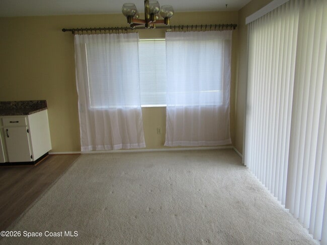 Foto del edificio - 971 Hooper Ave NE