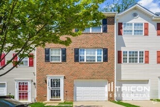 Building Photo - 1306 Sutler Terrace
