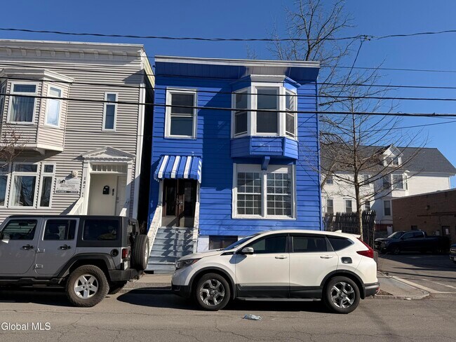 Foto del edificio - 184 Quail St