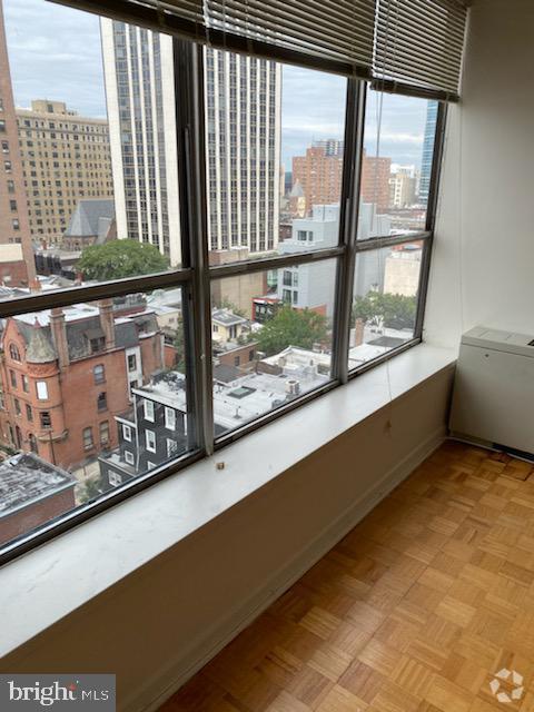 Building Photo - 224-30 W Rittenhouse Square