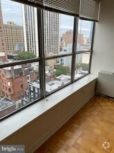 Building Photo - 224-30 W Rittenhouse Square