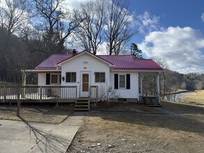 Building Photo - 130 Bobby Rash Rd