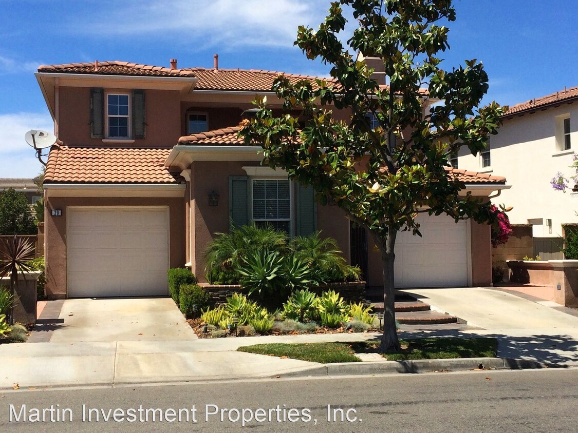 Primary Photo - 4 br, 3.5 bath House - 39 Commonwealth