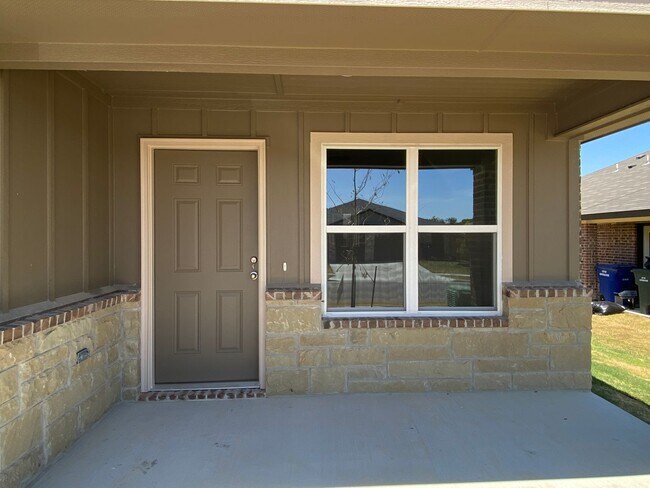 Building Photo - 126 Wind Ridge