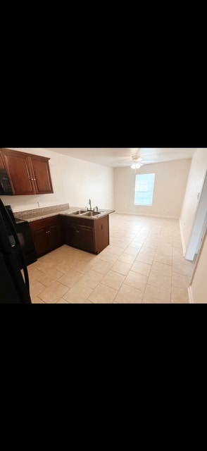 Foto del edificio - 1712 Ridgefield Ave