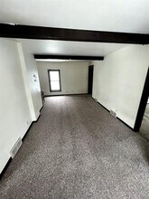Building Photo - 403 Water St