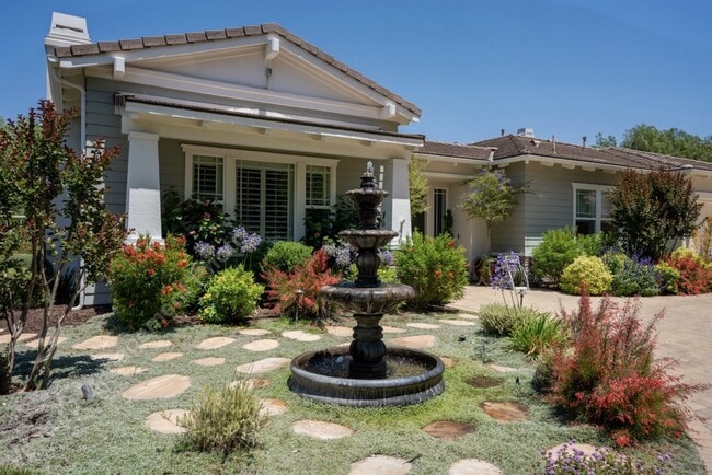 Building Photo - 1918 Maya Pradera Ln