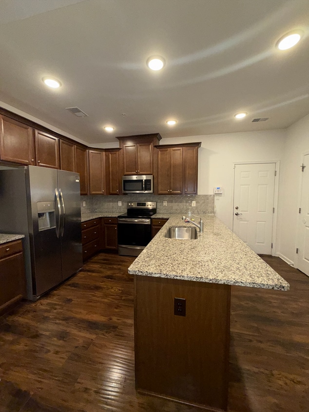 Kitchen + counter space view - 2719 Pinebrook Rd (Hyattsville, MD)