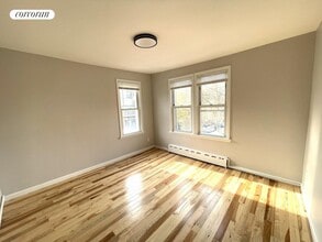 Building Photo - 314 Humboldt St