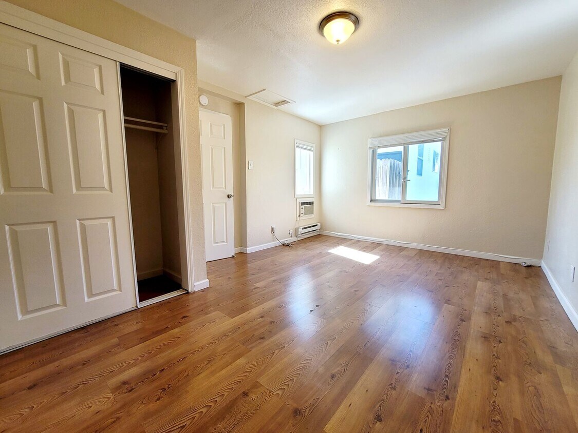 1425 Douglas St, San Jose, CA 95126 Townhouse for Rent in San Jose