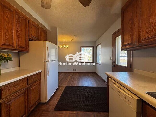 Foto del edificio - Available now! 3 Bedroom Single Family Home in Bloomington, MN