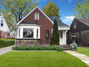 Building Photo - 18932 Alcoy Ave
