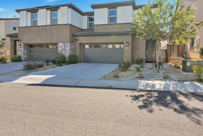 Foto del edificio - 76345 Cornell Wy