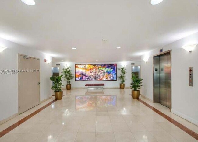 Foto del edificio - 1450 Brickell Bay Dr Unit 1505