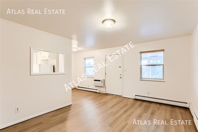 Foto del edificio - 901 S Taft Hill Rd