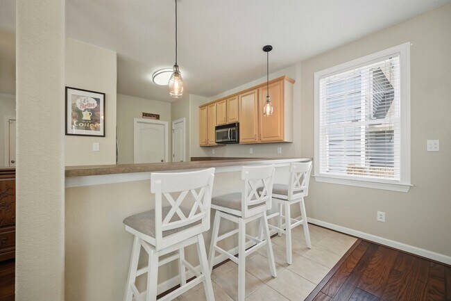 Building Photo - 1177 Treefern Dr
