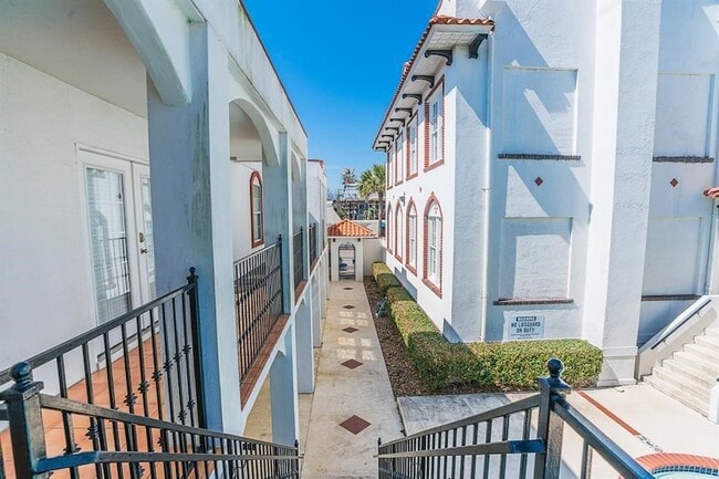 Foto del edificio - 902 22nd St