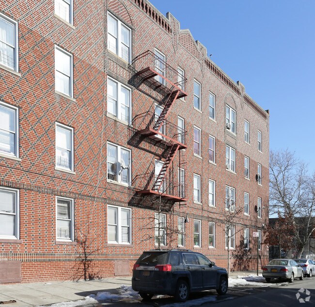 Foto del edificio - Hegeman Apartments