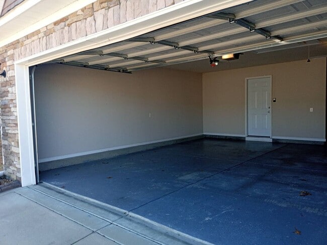 Building Photo - Gorgeous 4 Bedroom Home in Brookshire!