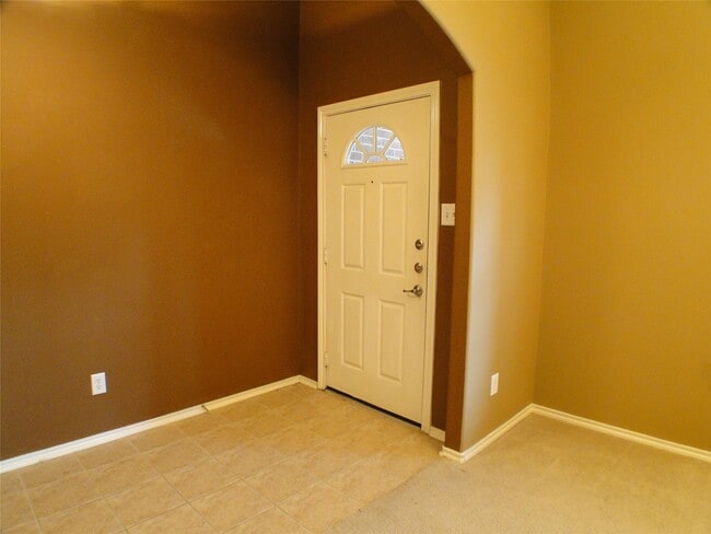 Building Photo - 5414 Trammel Dr