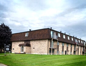 Building Photo - Cartier Court