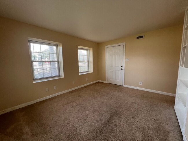 Building Photo - OceanView,E.2037