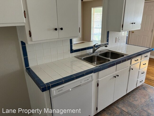 Foto del edificio - 3 br, 2 bath House - 1225 Amherst Drive