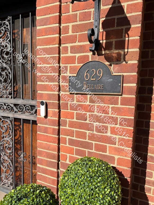 Foto del edificio - 629 Bellaire St