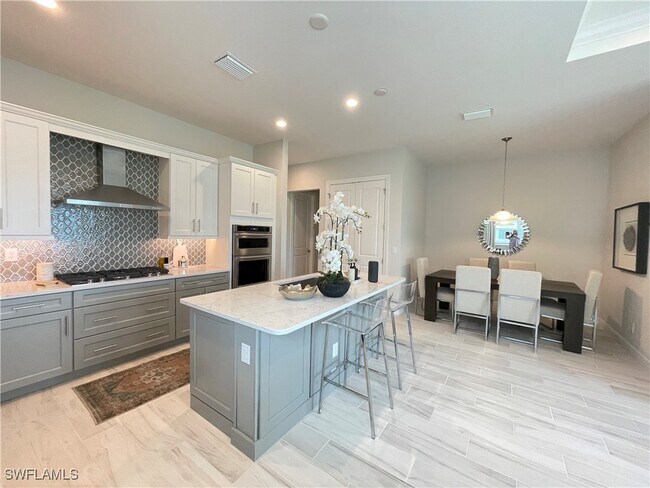 Foto del edificio - 9213 Cayman Dr
