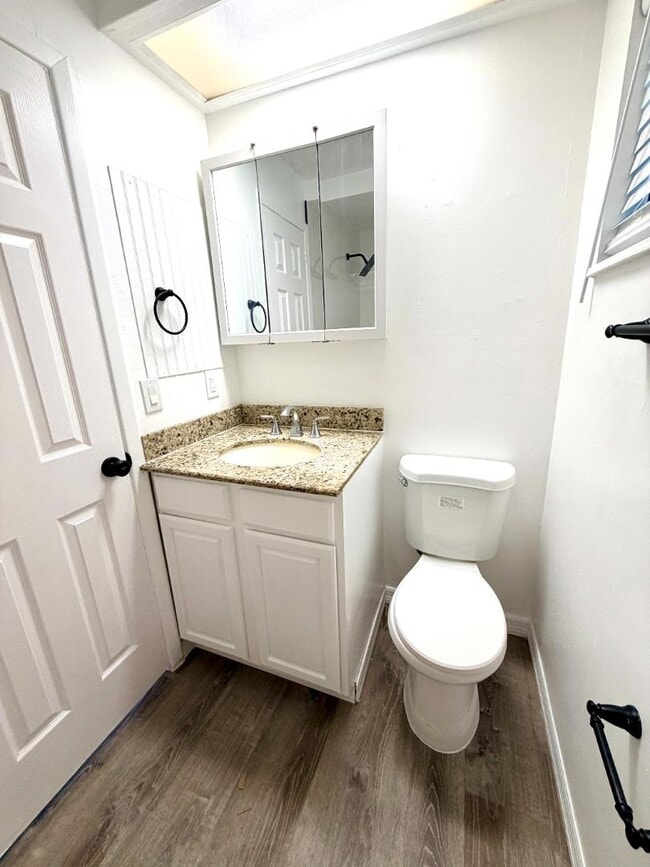 Building Photo - 4042 Boulder Dr