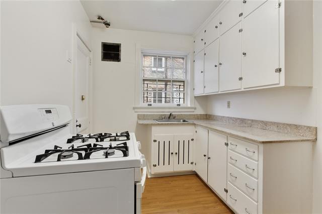 Foto del edificio - 5406 St Charles Ave