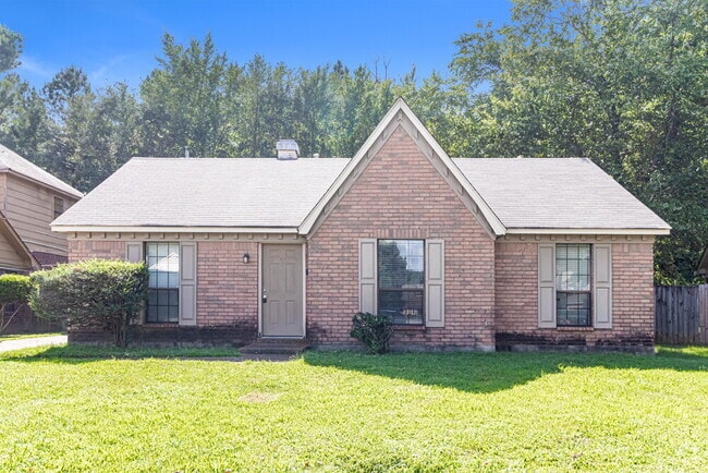 Building Photo - 4805 Gadwall Dr W